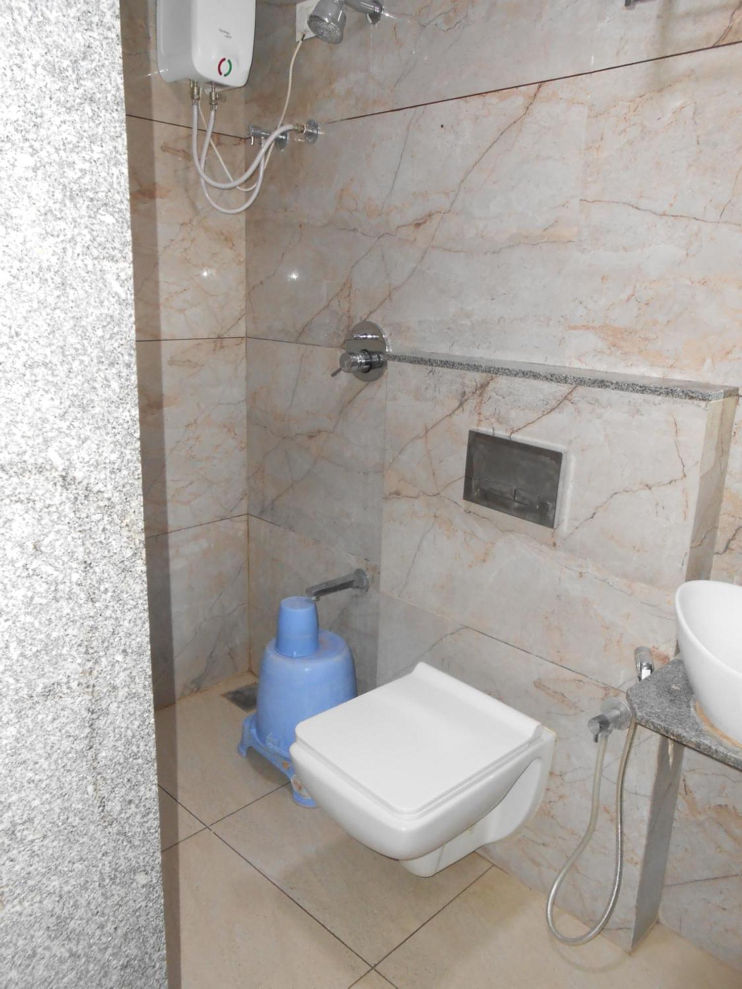 Hotel Crossview Palanpur Extérieur photo